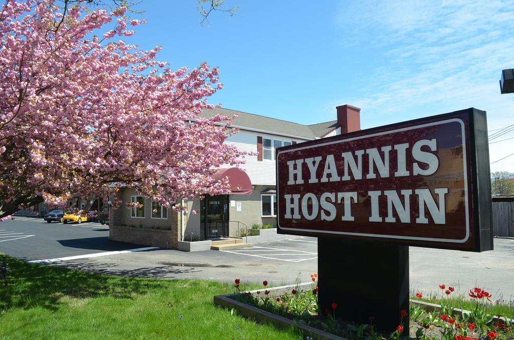 Hyannis Host Inn Esterno foto