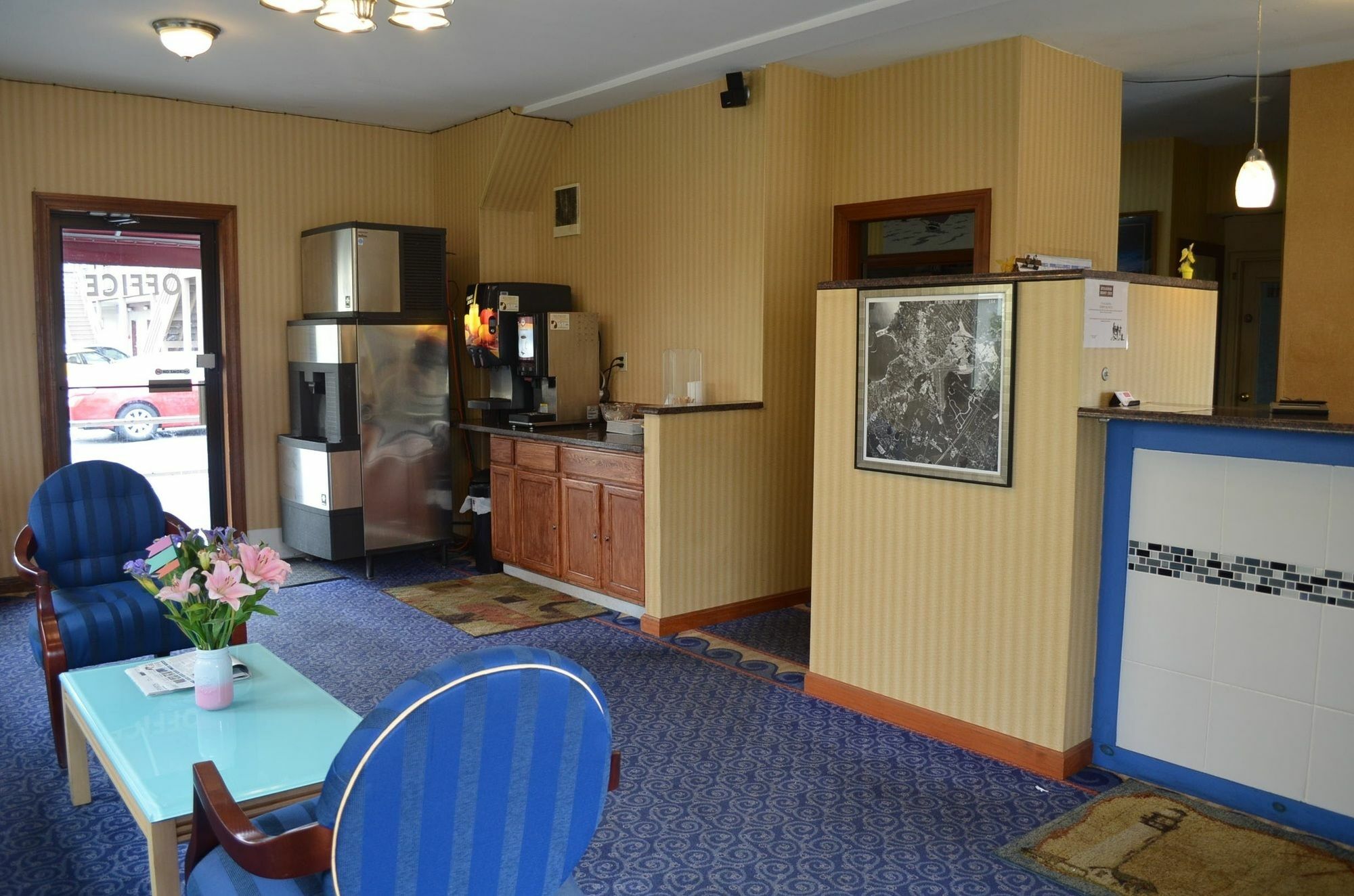 Hyannis Host Inn Esterno foto